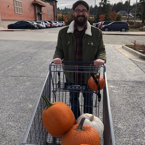 Meet your Posher, John - Picture 2 of 8